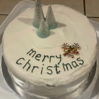 Handcrafted Cakes - Three Trees Christmas Cake (2021)